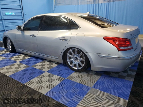 2012 Hyundai Equus Ultimate z VIN KMHGH4JH9CU046762, wystawiony jako Copart lot #63320665 z przebiegiem 132 662 mil mil oraz Czysty tytuł • Clean title. Historia ofert i sprzedaży dostępna na DreamBid. Obrazek 2.
