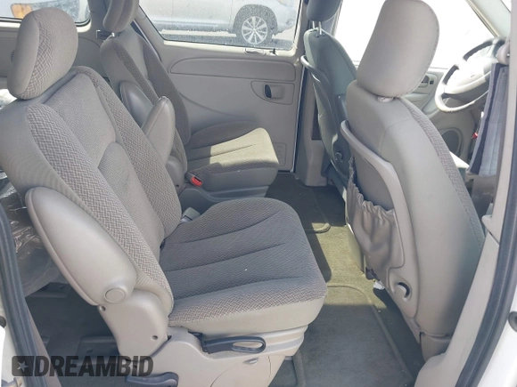 2006 Dodge Caravan SXT with VIN 1D4GP45R96B728828, listed as a IAAI auction lot 42088736 with 138,028 mi miles and . Bid and sale history available at DreamBid. Image 8.
