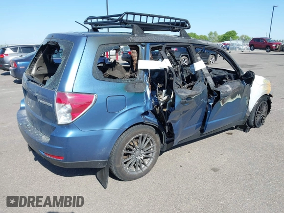 2010 Subaru Forester X с VIN JF2SH6AC7AH758192, выставлен на аукционе IAAI как лот 42237088 с пробегом Не указан миль и . История ставок и продаж доступна на DreamBid. Изображение 4.