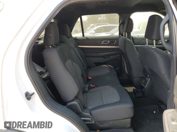 2019 Ford Explorer XLT z VIN 1FM5K7D83KGB28747, wystawiony jako Copart lot #71127864 z przebiegiem 127 986 mil mil oraz Szkoda całkowita • Salvage title. Historia ofert i sprzedaży dostępna na DreamBid. Obrazek 11.