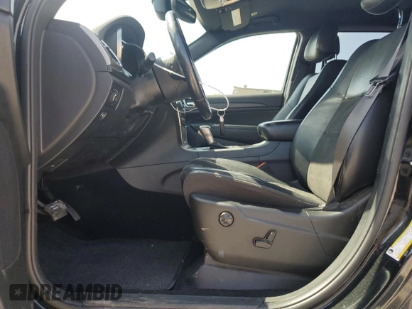 2020 Jeep Grand Cherokee Altitude with VIN 1C4RJFAG5LC267544, listed as a Copart auction lot 61273205 with 43,815 mi miles and Salvage title. Bid and sale history available at DreamBid. Image 7.