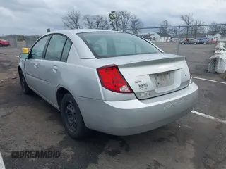 2003 Saturn ION ION 2 z VIN 1G8AJ52F23Z178731, wystawiony jako IAAI lot #41953863 z przebiegiem 195 111 mil mil oraz . Historia ofert i sprzedaży dostępna na DreamBid. Obrazek 3.