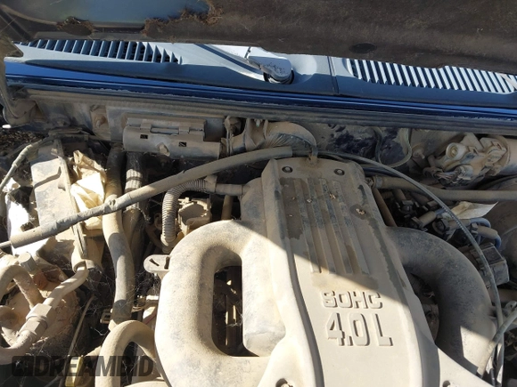 1998 Ford Explorer XL с VIN 1FMZU34E0WZA63165, выставлен на аукционе IAAI как лот 42062724 с пробегом 140 575 миль миль и . История ставок и продаж доступна на DreamBid. Изображение 6.