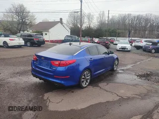 2015 Kia Optima SX Turbo with VIN 5XXGR4A62FG436001, listed as a Copart auction lot 52134035 with 90,737 mi miles and Clean Title. Bid and sale history available at carsss.com. Image 4.