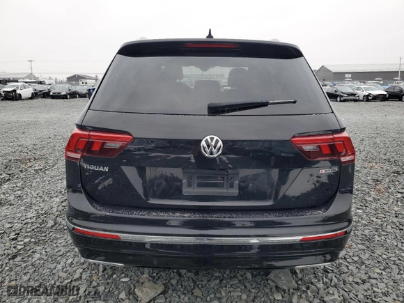 2020 Volkswagen Tiguan SEL Premium R-Line with VIN 3VV4B7AX3LM136562, listed as a Copart auction lot 88362535 with 64,874 mi miles and Salvage Title. Bid and sale history available at carsss.com. Image 6.