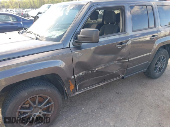 2016 Jeep Patriot Sport with VIN 1C4NJPBA9GD675253, listed as a IAAI auction lot 42058124 with 152,028 mi miles. Bid and sale history available at carsss.com. Image 6.