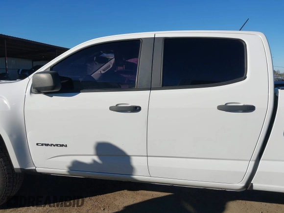 2015 GMC Canyon 2WD with VIN 1GTG5AE39F1140916, listed as a IAAI auction lot 41298357 with 96,050 mi miles and . Bid and sale history available at DreamBid. Image 15.