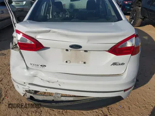 2016 Ford Fiesta S z VIN 3FADP4AJ9GM179972, wystawiony jako IAAI lot #41785915 z przebiegiem 133 235 mil mil oraz . Historia ofert i sprzedaży dostępna na DreamBid. Obrazek 6.