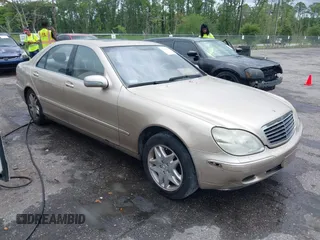 2001 Mercedes-Benz S 320/430/500 z VIN WDBNG70J71A174855, wystawiony jako IAAI lot #42036824 z przebiegiem Nie podano mil oraz . Historia ofert i sprzedaży dostępna na DreamBid. Obrazek 1.