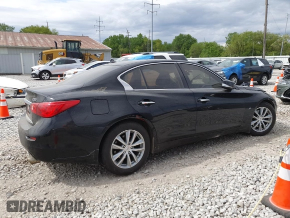 2015 Infiniti Q50 Premium z VIN JN1BV7AR8FM422960, wystawiony jako Copart lot #56393115 z przebiegiem 177 379 mil mil oraz Szkody całkowita. Historia ofert i sprzedaży dostępna na DreamBid. Obrazek 3.