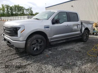 2024 Ford F-150 Lightning Lariat with VIN 1FT6W5L76RWG18951, listed as a Copart auction lot 55555615 with 403 mi miles and Clean title. Bid and sale history available at DreamBid. Image 1.
