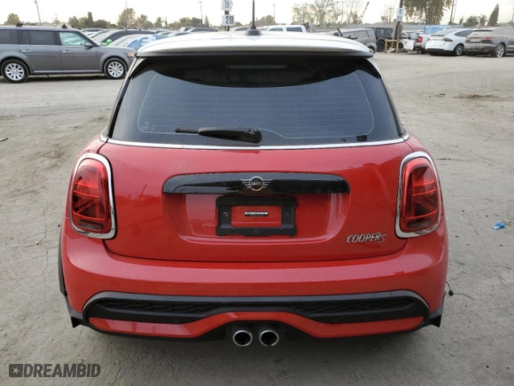 2022 MINI Hardtop 2 Door Cooper S with VIN WMW53DH04N2R53781, listed as a Copart auction lot 83186364 with 7,188 mi miles and Salvage Title. Bid and sale history available at carsss.com. Image 6.