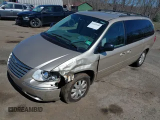 2006 Chrysler Town & Country Touring with VIN 2A8GP54L06R727898, listed as a IAAI auction lot 41893586 with 119,296 mi miles and . Bid and sale history available at DreamBid. Image 17.