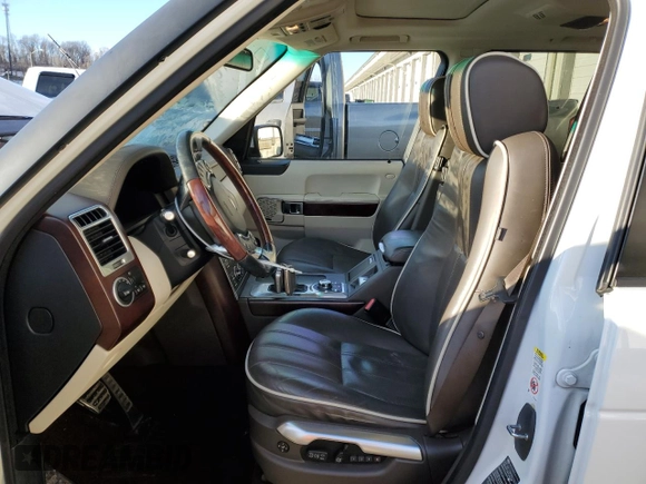 2011 Land Rover Range Rover SC с VIN SALMF1E47BA337594, выставлен на аукционе Copart как лот 89270585 с пробегом 90 126 миль миль и Списание • Salvage title. История ставок и продаж доступна на DreamBid. Изображение 7.