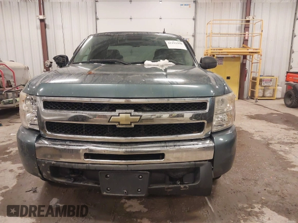 2010 Chevrolet Silverado 1500 LS with VIN 1GCSKREA3AZ188227, listed as a IAAI auction lot 41191956 with 108,773 mi miles and . Bid and sale history available at DreamBid. Image 12.
