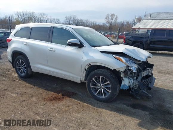 2017 Toyota Highlander XLE with VIN 5TDJZRFH3HS513862, listed as a IAAI auction lot 41995830 with 126,897 mi miles and . Bid and sale history available at DreamBid. Image 1.