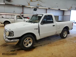 1995 Ford Ranger Splash with VIN 1FTCR10A4SUA73112, listed as a Copart auction lot 88942225 with 203,536 mi miles and Salvage Title. Bid and sale history available at carsss.com. Image 1.