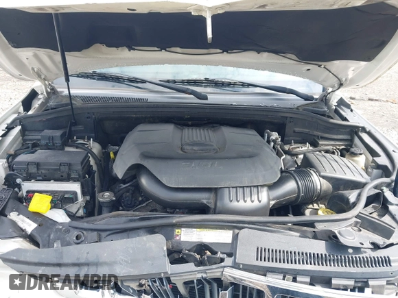 2011 Jeep Grand Cherokee Laredo with VIN 1J4RR4GG7BC701007, listed as a IAAI auction lot 42704995 with 145,956 mi miles and . Bid and sale history available at DreamBid. Image 10.