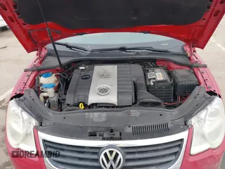 2008 Volkswagen Eos Turbo с VIN WVWBA71F88V050967, выставлен на аукционе IAAI как лот 41720844 с пробегом 137 819 миль миль и . История ставок и продаж доступна на DreamBid. Изображение 10.