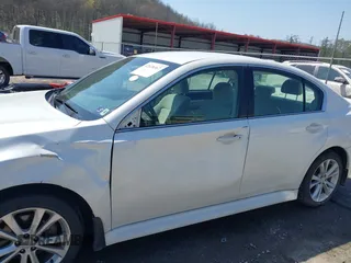 2013 Subaru Legacy Premium z VIN 4S3BMCC6XD3029329, wystawiony jako IAAI lot #42028367 z przebiegiem 210 139 mil mil oraz . Historia ofert i sprzedaży dostępna na DreamBid. Obrazek 6.