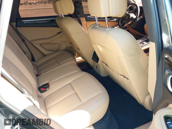 2019 Porsche Macan with VIN WP1AA2A58KLB08292, listed as a IAAI auction lot 42032061 with 35,903 mi miles and . Bid and sale history available at DreamBid. Image 8.
