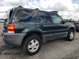 2003 Ford Escape XLT Popular 2 with VIN 1FMCU931X3KB89657, listed as a Copart auction lot 70283764 with 214,990 mi miles and Salvage Title. Bid and sale history available at carsss.com. Image 3.