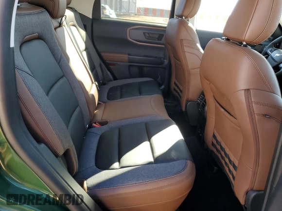 2024 Ford Bronco Sport Outer Banks z VIN 3FMCR9C66RRF41392, wystawiony jako Copart lot #46847235 z przebiegiem 385 mil mil oraz Szkoda całkowita • Salvage title. Historia ofert i sprzedaży dostępna na DreamBid. Obrazek 11.