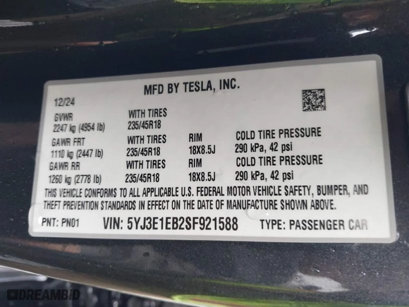 2025 Tesla Model 3 Long Range with VIN 5YJ3E1EB2SF921588, listed as a IAAI auction lot 41609999 with 113 mi miles. Bid and sale history available at carsss.com. Image 9.