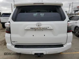 2021 Toyota 4Runner SR5 with VIN JTEEU5JR4M5231007, listed as a Copart auction lot 61396175 with 74,973 mi miles and Salvage title. Bid and sale history available at DreamBid. Image 6.
