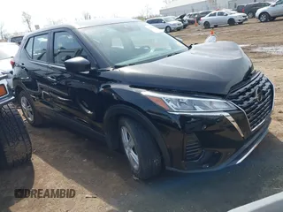 2021 Nissan Kicks S z VIN 3N1CP5BV3ML505959, wystawiony jako IAAI lot #42049787 z przebiegiem 20 308 mil mil oraz . Historia ofert i sprzedaży dostępna na DreamBid. Obrazek 1.