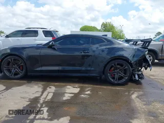 2019 Chevrolet Camaro 2SS with VIN 1G1FG1R70K0126995, listed as a IAAI auction lot 41946655 with 40,423 mi miles and . Bid and sale history available at DreamBid. Image 14.