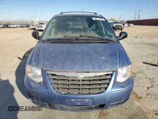 2007 Chrysler Town & Country LWB Touring with VIN 2A4GP54LX7R158058, listed as a Copart auction lot 86917864 with 149,882 mi miles and Clean Title. Bid and sale history available at carsss.com. Image 5.