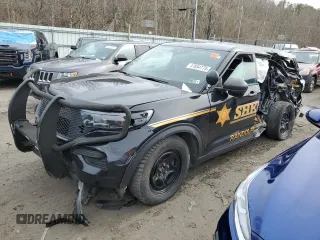2020 Ford Police Interceptor Utility z VIN 1FM5K8AW5LGC92866, wystawiony jako Copart lot #47854775 z przebiegiem Nie podano mil oraz Szkody całkowita. Historia ofert i sprzedaży dostępna na DreamBid. Obrazek 1.