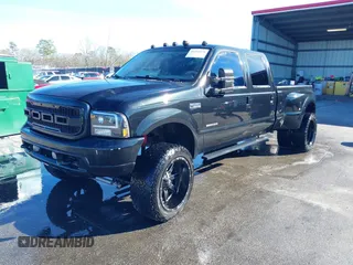 2001 Ford F-350 XL with VIN 1FTSW30L11EA86944, listed as a IAAI auction lot 41291678 with 401,055 mi miles and . Bid and sale history available at DreamBid. Image 2.