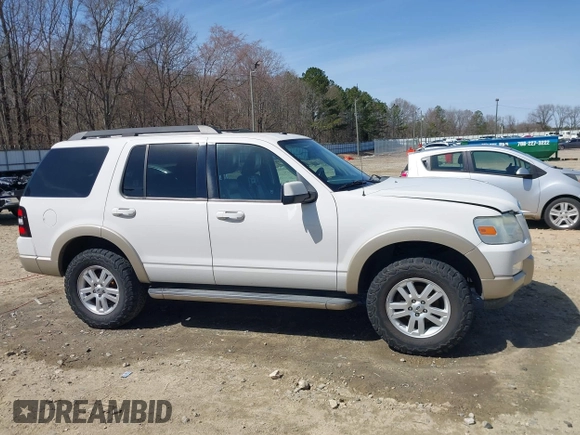 2010 Ford Explorer Eddie Bauer with VIN 1FMEU6EE5AUB13286, listed as a IAAI auction lot 41737633 with 207,341 mi miles. Bid and sale history available at carsss.com. Image 13.