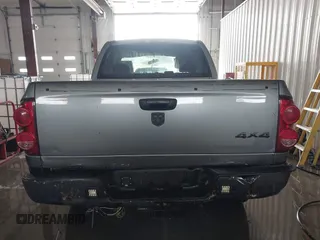 2008 Dodge Ram 1500 SLT with VIN 1D7HU18N18J231465, listed as a IAAI auction lot 41721540 with 126,523 mi miles. Bid and sale history available at carsss.com. Image 17.