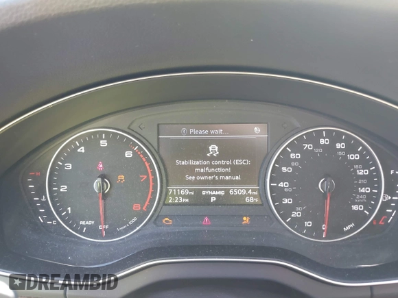 2018 Audi Q5 Premium with VIN WA1ANAFY7J2143407, listed as a IAAI auction lot 41642531 with 71,169 mi miles. Bid and sale history available at carsss.com. Image 7.