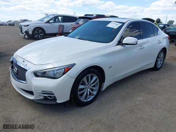 2016 Infiniti Q50 3.0t Premium with VIN JN1EV7AP7GM301088, listed as a IAAI auction lot 41970041 with 91,147 mi miles. Bid and sale history available at carsss.com. Image 18.