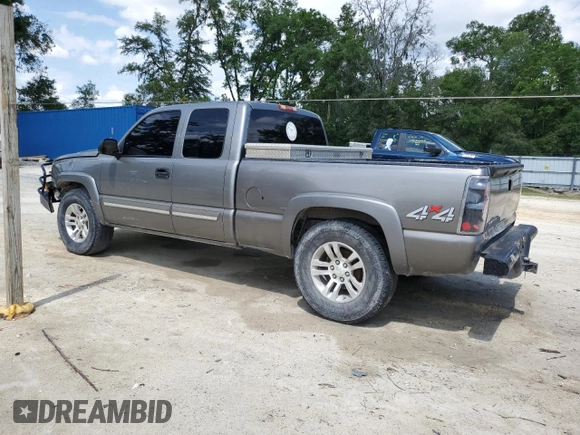 2006 Chevrolet Silverado 1500 LT2 with VIN 1GCEK19B76Z262869, listed as a Copart auction lot 55513435 with Not Provided miles and Salvage Title. Bid and sale history available at DreamBid. Image 2.