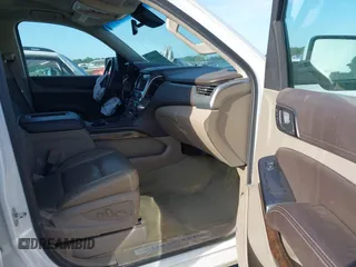2016 Chevrolet Tahoe LT z VIN 1GNSCBKC9GR466543, wystawiony jako IAAI lot #42139663 z przebiegiem 235 744 mil mil oraz . Historia ofert i sprzedaży dostępna na DreamBid. Obrazek 5.