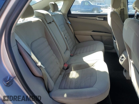 2018 Ford Fusion SE z VIN 3FA6P0LU9JR208728, wystawiony jako Copart lot #43519495 z przebiegiem 183 976 mil mil oraz Czysty tytuł • Clean title. Historia ofert i sprzedaży dostępna na DreamBid. Obrazek 10.