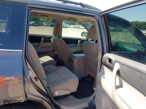2012 Toyota Highlander with VIN 5TDBK3EH9CS163296, listed as a IAAI auction lot 42512522 with 145,886 mi miles and . Bid and sale history available at DreamBid. Image 8.