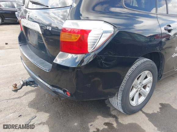 2008 Toyota Highlander with VIN JTEDS41A882053051, listed as a IAAI auction lot 41879783 with 268,757 mi miles. Bid and sale history available at carsss.com. Image 6.