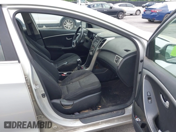 2013 Hyundai Elantra GT with VIN KMHD35LE7DU131627, listed as a IAAI auction lot 42093450 with 147,183 mi miles. Bid and sale history available at carsss.com. Image 5.