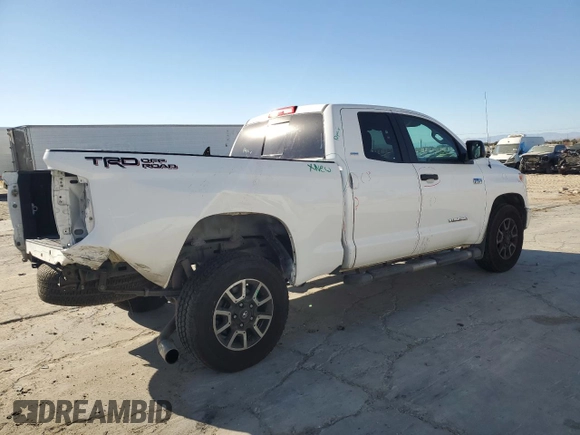 2017 Toyota Tundra 2WD SR5 with VIN 5TFRY5F12HX228646, listed as a Copart auction lot 73630424 with 286,551 mi miles and Salvage Title. Bid and sale history available at carsss.com. Image 3.