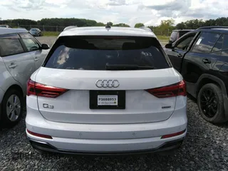 2020 Audi Q3 S line Premium Plus с VIN WA1EECF3XL1034045, выставлен на аукционе IAAI как лот 42726643 с пробегом 121 743 миль миль и . История ставок и продаж доступна на DreamBid. Изображение 16.