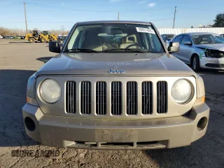 2008 Jeep Patriot Sport with VIN 1J8FF28W18D749495, listed as a Copart auction lot 89051465 with 159,067 mi miles and Salvage Title. Bid and sale history available at carsss.com. Image 5.