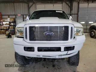 2006 Ford F-350 XL with VIN 1FTWW31P76EC06434, listed as a Copart auction lot 88783425 with 256,189 mi miles and Salvage Title. Bid and sale history available at DreamBid. Image 5.