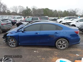 2021 Kia Forte LXS with VIN 3KPF24AD8ME397855, listed as a IAAI auction lot 41621426 with 157,000 mi miles. Bid and sale history available at carsss.com. Image 14.