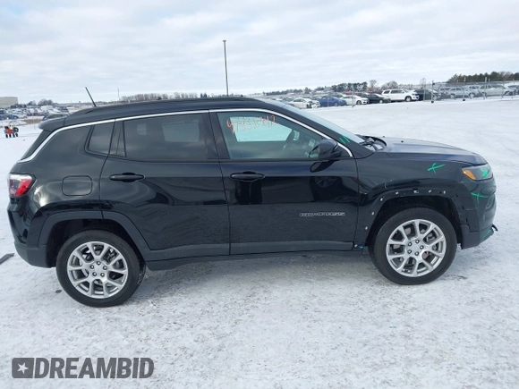 2024 Jeep Compass Latitude Lux with VIN 3C4NJDFN8RT103518, listed as a IAAI auction lot 41352342 with 13,535 mi miles and . Bid and sale history available at DreamBid. Image 14.